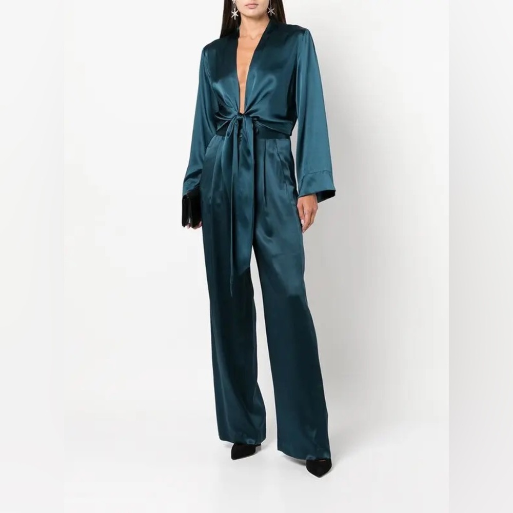 NWT MICHELLE MASON Long Sleeve Tie-Waist Blouse blue size 8